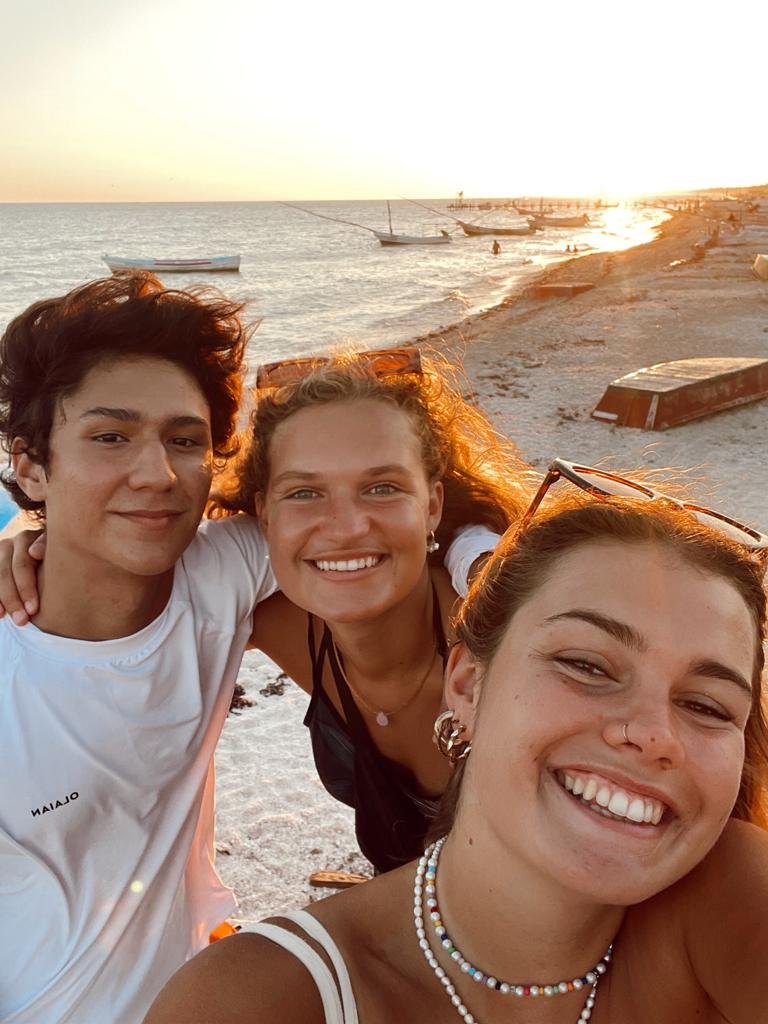 WhatsApp Image 2022-10-21 at 19.01.19